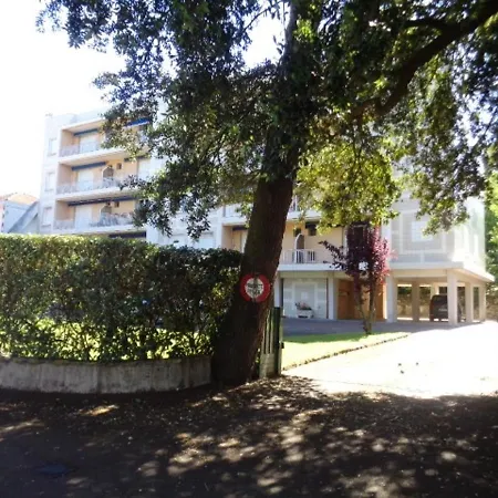 Appartement T3 Renove A 200m De La Plage, Balcon, Parking Prive - Moulleau, - Fr-1-374-100 *