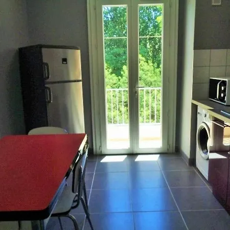 Appartement T3 Renove A 200m De La Plage, Balcon, Parking Prive - Moulleau,